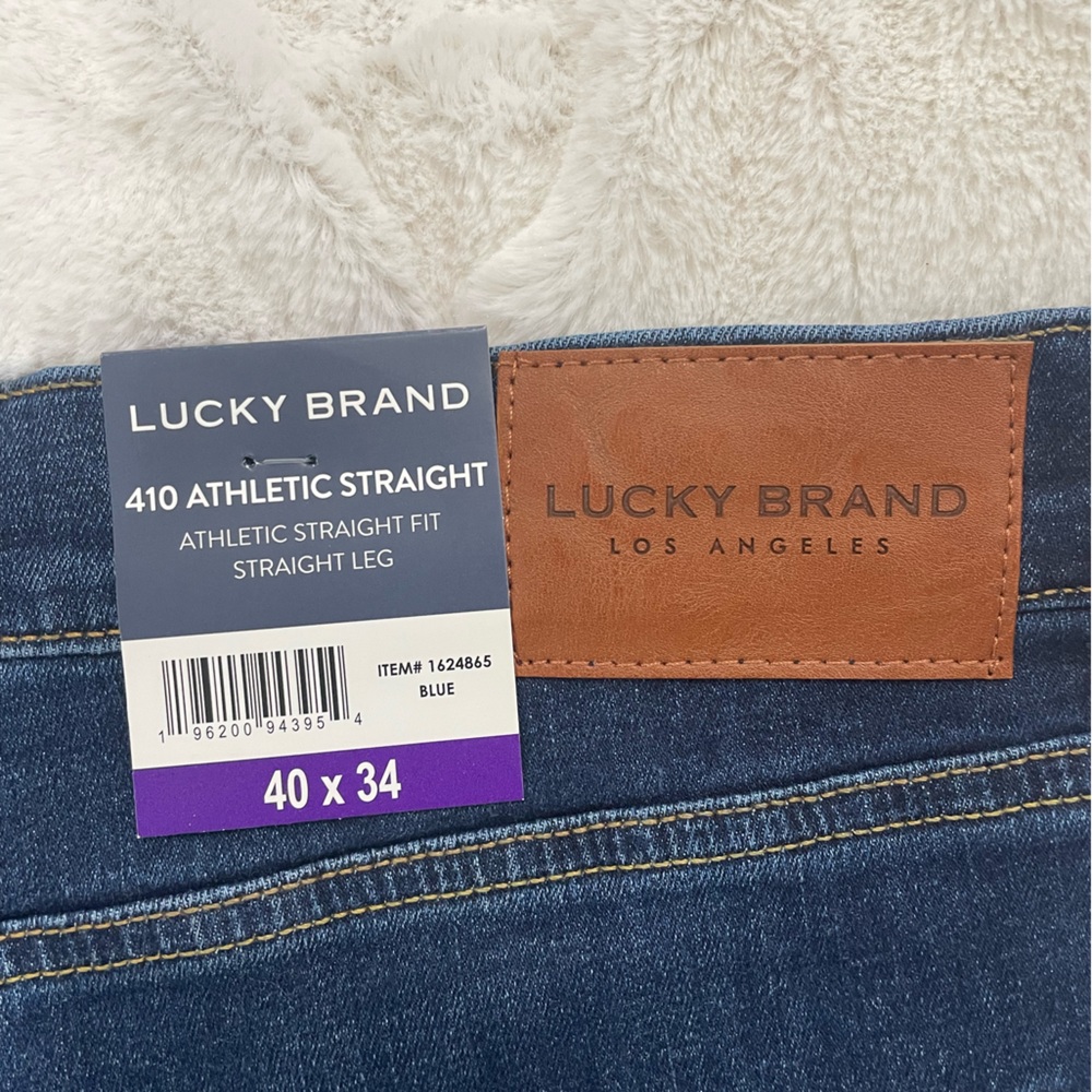 Lucky Brand 410 Athletic straight jeans Size 40x43